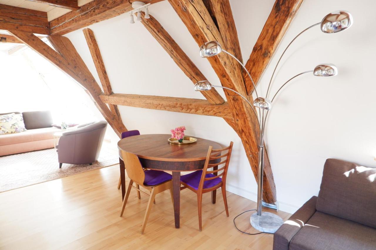 Apartment Zentral Im Herzen Der Altstadt Tübingen Eksteriør bilde