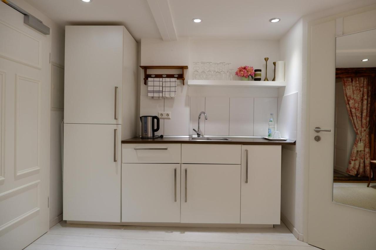 Apartment Zentral Im Herzen Der Altstadt Tübingen Eksteriør bilde