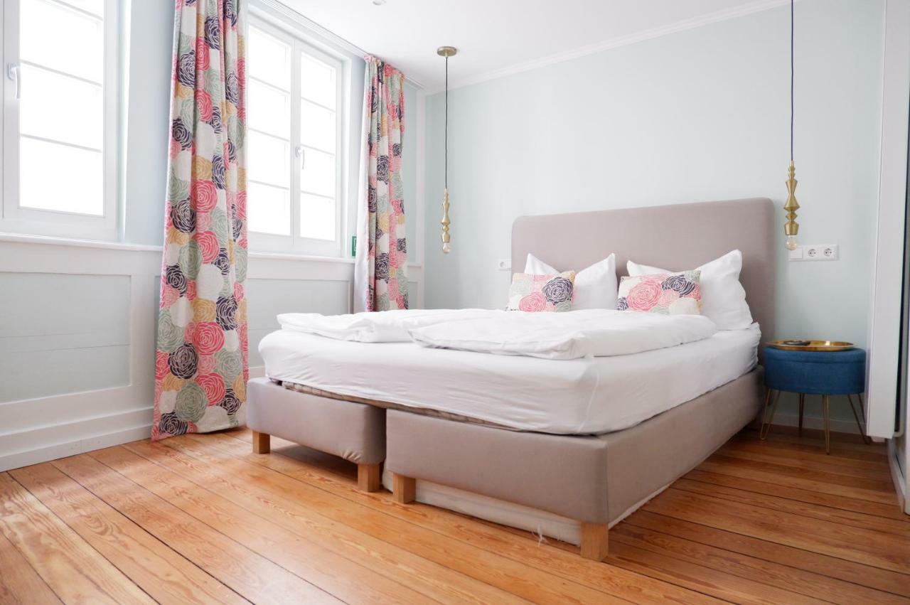 Apartment Zentral Im Herzen Der Altstadt Tübingen Eksteriør bilde