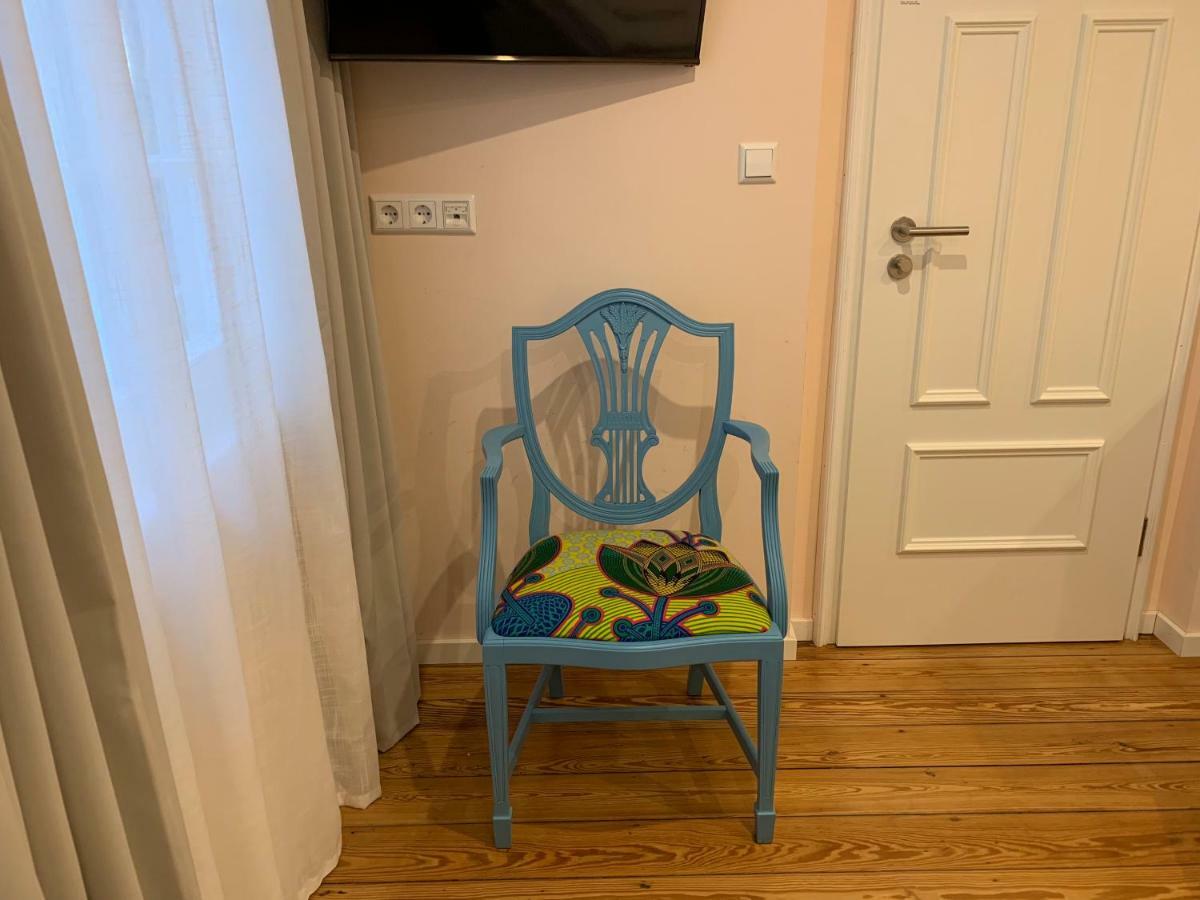 Apartment Zentral Im Herzen Der Altstadt Tübingen Eksteriør bilde