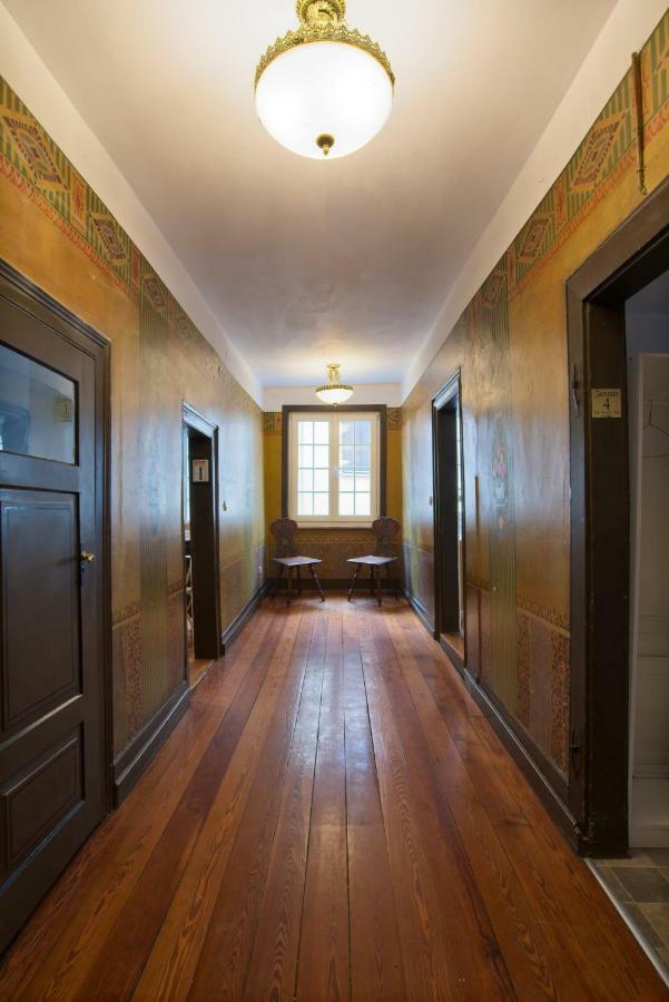 Apartment Zentral Im Herzen Der Altstadt Tübingen Eksteriør bilde