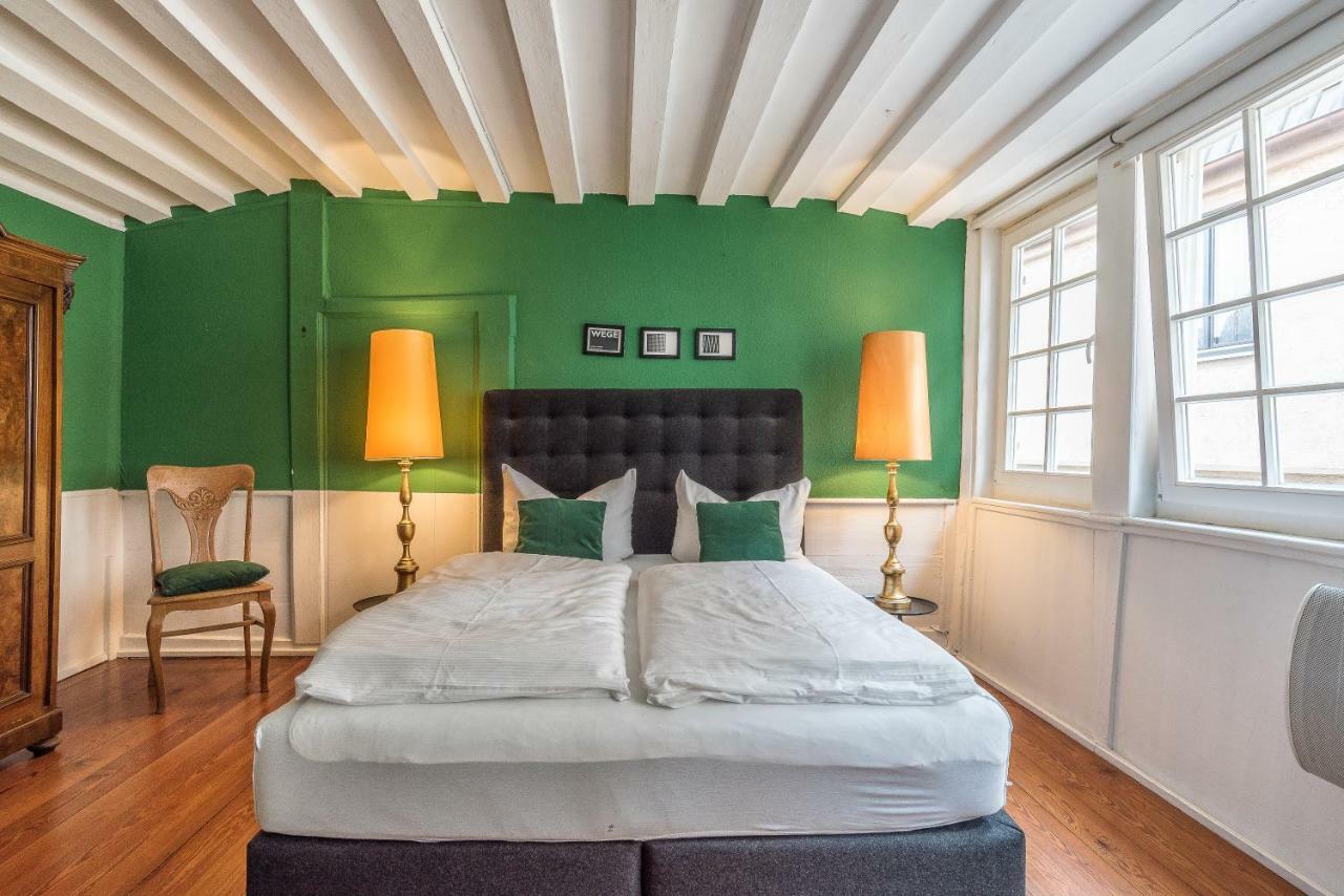 Apartment Zentral Im Herzen Der Altstadt Tübingen Eksteriør bilde