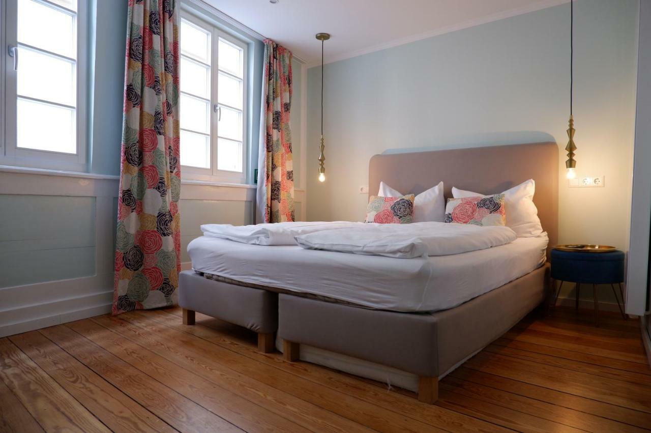 Apartment Zentral Im Herzen Der Altstadt Tübingen Eksteriør bilde